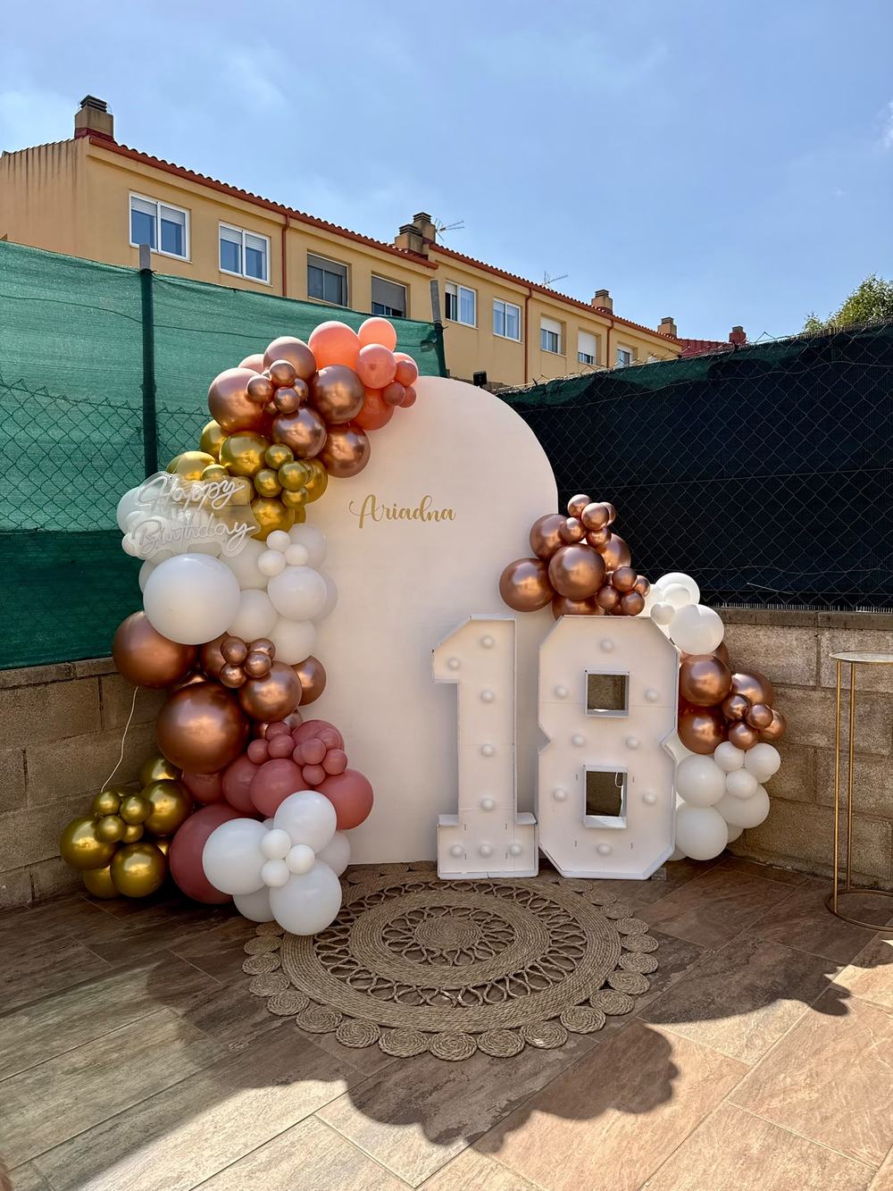 18 cumpleaños en tonos oro rosa