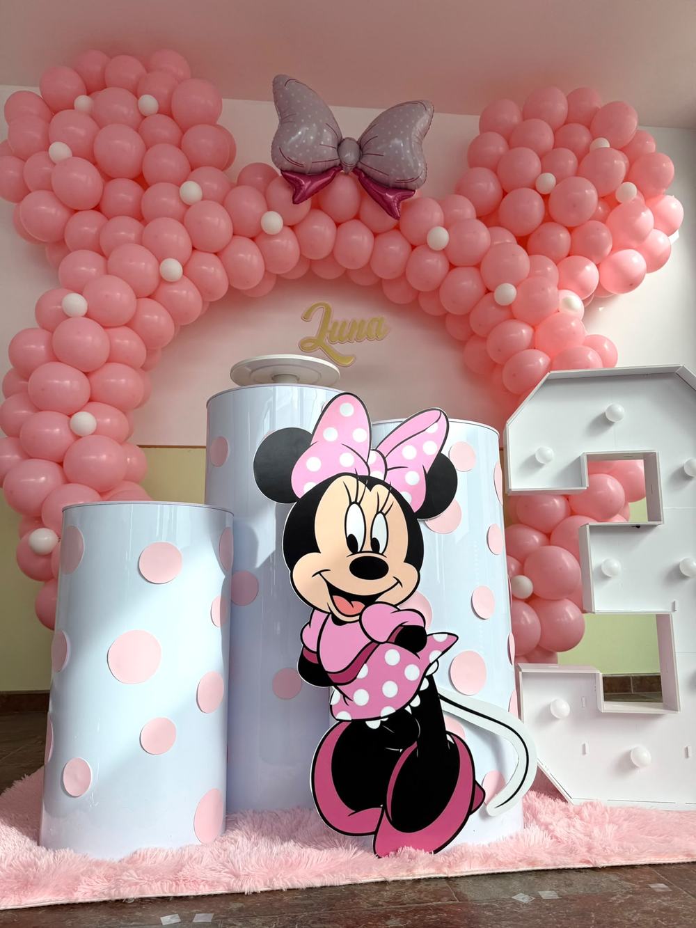 3 cumpleaños Minnie Mouse en rosa